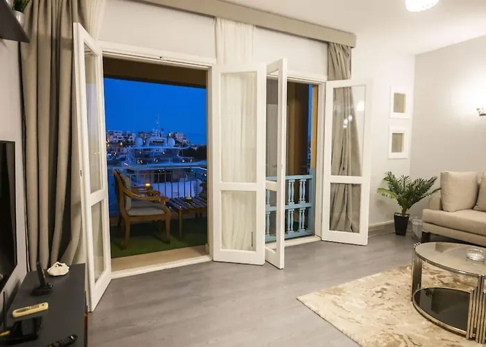 Superb Marina 2br 104 By Beit Fel Gouna Bfg